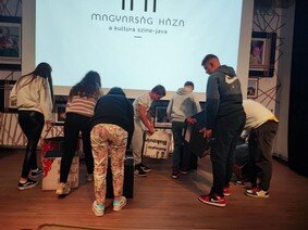 elokeszit02.jpg
